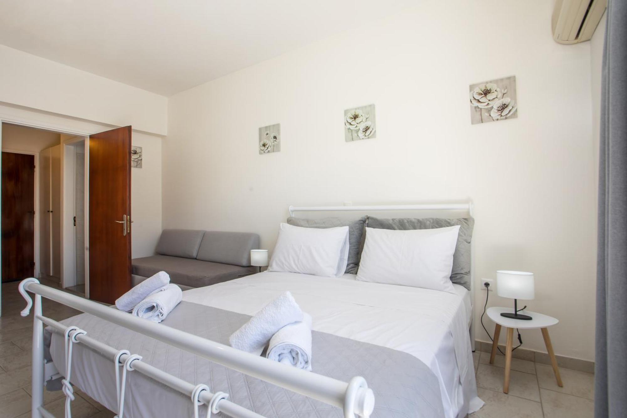 Economisa Apartments 伊利索斯 外观 照片